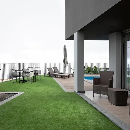 King's View * Estreito Da Calheta