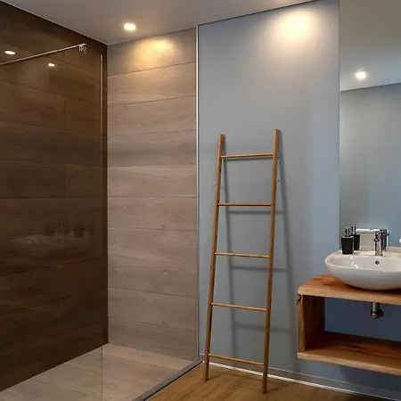 فيلة King's View